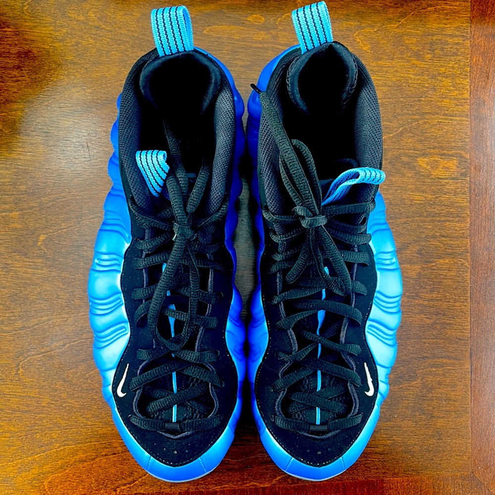 Nike Air Foamposite One - University Blue
Size 12 Gently worn